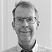 Svart-vitt porträtt av Lars Halvarson.