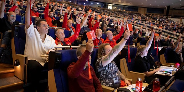 Kongress 2022. Personer som röstar i plenum