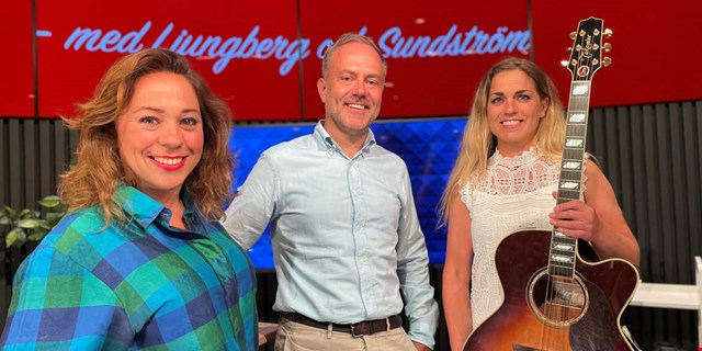 LO:s webbtvprobram "Max 29 minuter". Programledarna Isabelle Ljungberg och Eric Sundström sällskap av den mångsidiga musikern Alexandra Jardvall