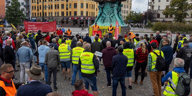 Samling på Möllevångstorget i Malmö